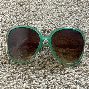 Stylish Green Sunglasses
